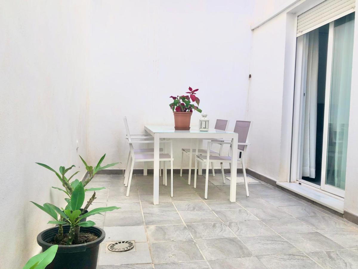 Varela Apartamentos B Malaga Exterior photo